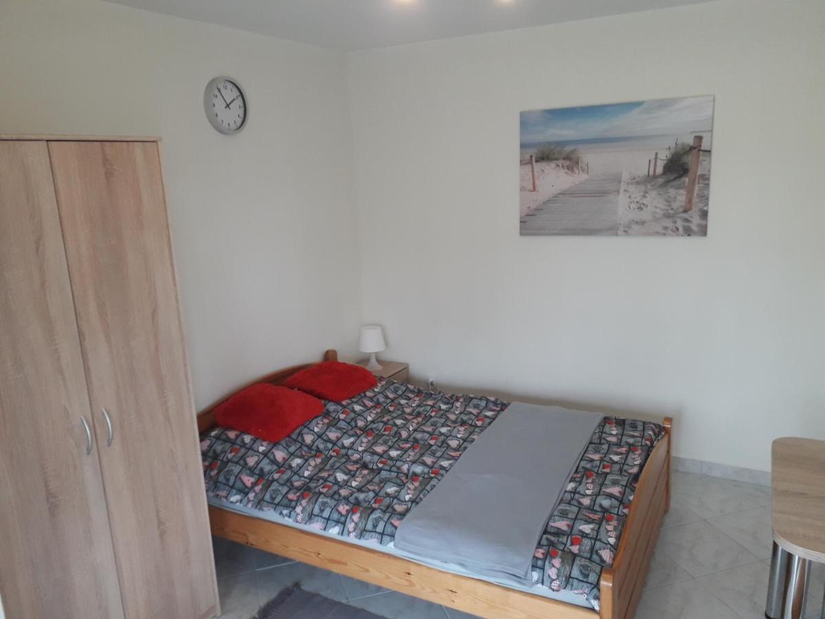 Bed and Breakfast Dom Joanna Дзівнув Екстер'єр фото