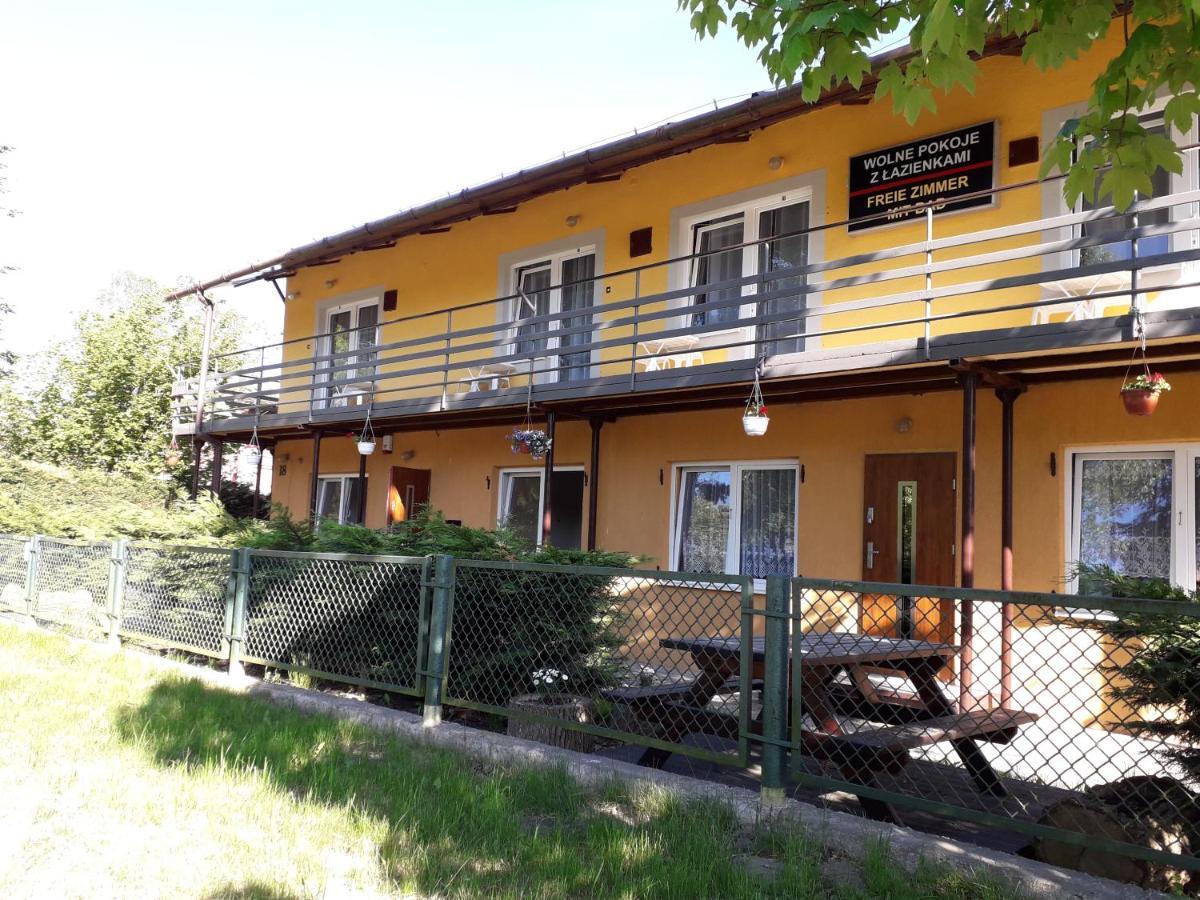 Bed and Breakfast Dom Joanna Дзівнув Екстер'єр фото