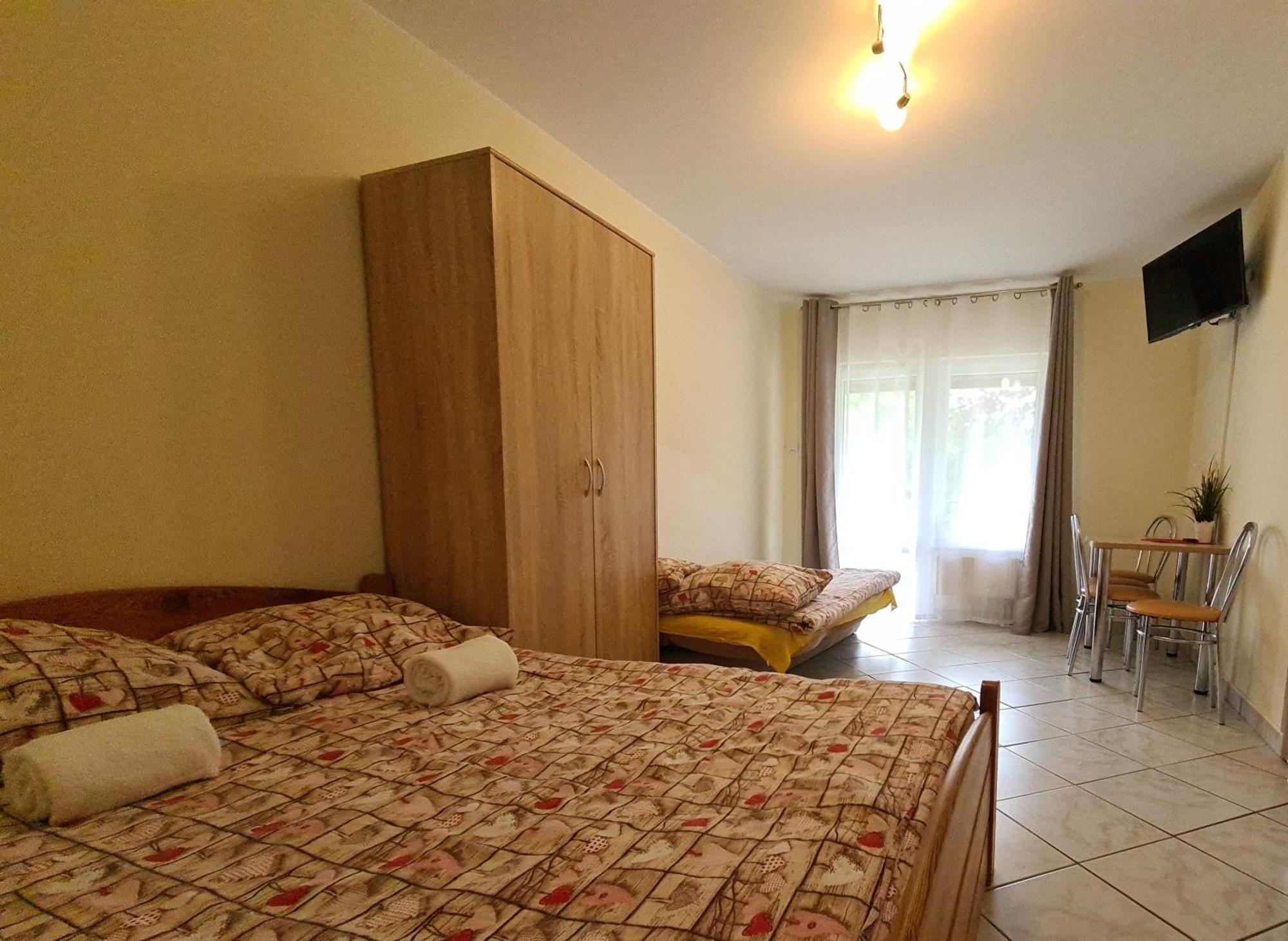 Bed and Breakfast Dom Joanna Дзівнув Екстер'єр фото